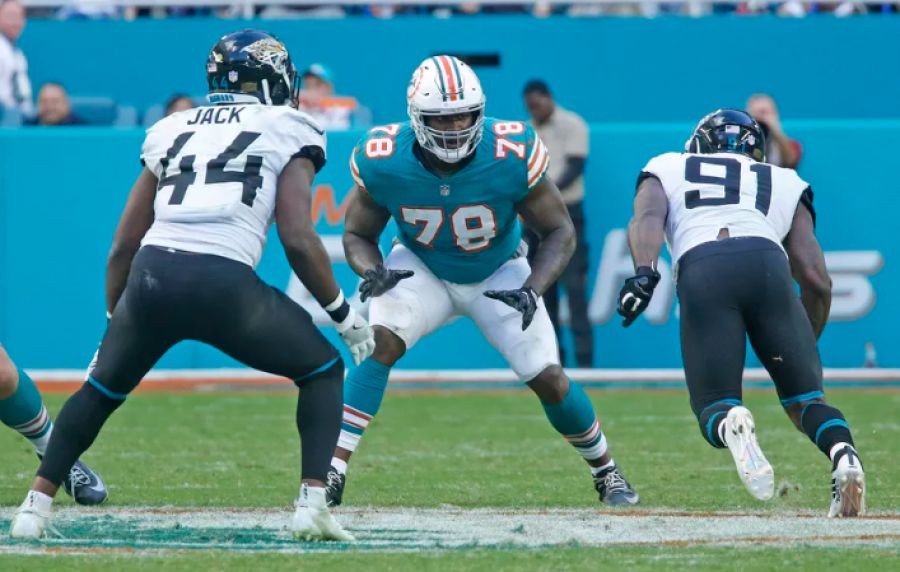 橄榄球半决赛,皖南海豚队与齐鲁铁骑队翻盘,阵地战处理得当!传控打穿防线-中国九游体育